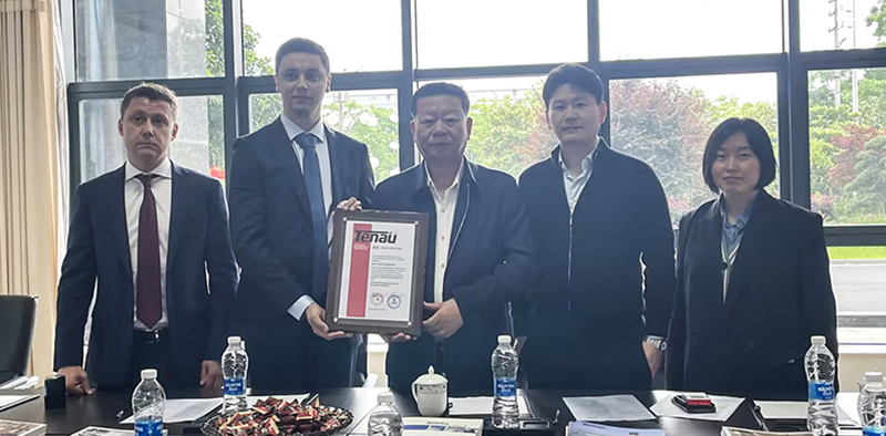 热烈祝贺u8国际集团电梯（中国）有限公司与俄罗斯公司GLOBAL-ELEVATING, LLC双方签署了合作协议! 